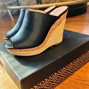 Black espadrille wedge sandal NWB 7.5